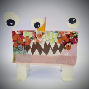 29 Jan Holiday programme-Cardboard box creations